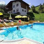 Hotel Platzl 3*